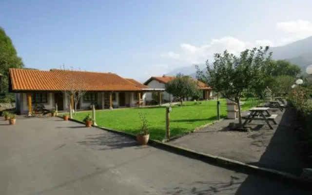 Hotel Apartamentos Picu Castiellu