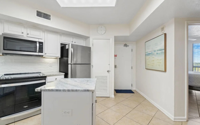 Windward Pointe 603