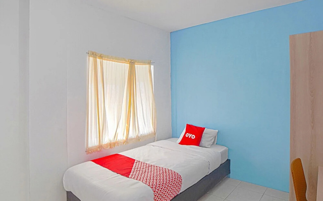 OYO 90637 Rumah Ni Karo