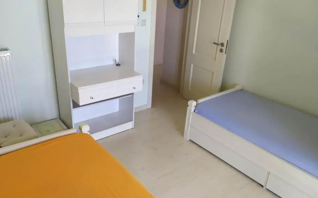 Zach's house