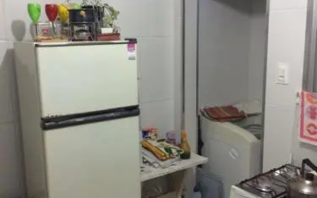 Próximo ao Consulado - Quarto Inteiro