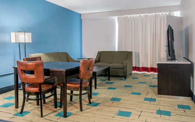 Hawthorn Extended Stay by Wyndham Chambersburg