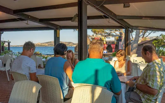 Отель Centro Vacanze Isuledda