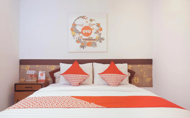 OYO 577 Ndalem Pundhi Guest House