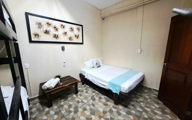 Maha Sand Suites Hotel & Hostel