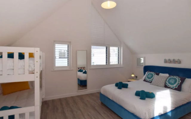 Beach House 13626