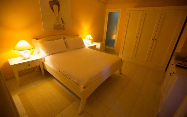 Folie Marine Beach Hotel & Club
