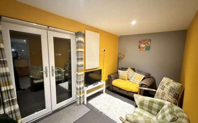 The Cabin in Lifton With 1 Bedrooms and 1 Bathrooms