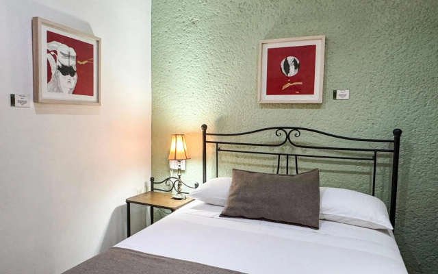 Pórtico Hotel & Galería