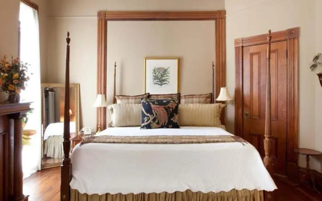 Forsyth Park Inn