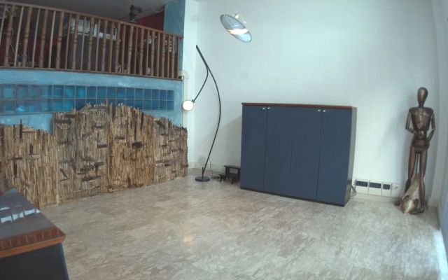 Garbatella Accommodations & Meeting Rooms