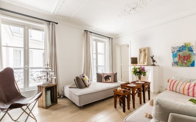 Отель Cosy Hideaway Париж комната для гостей