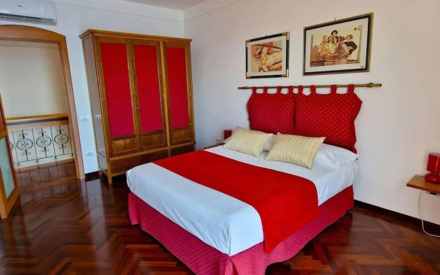 Amalfi Detached Sea View Villa W/solarium Terrace