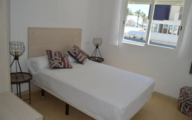 Agora  Apartamentos Mar