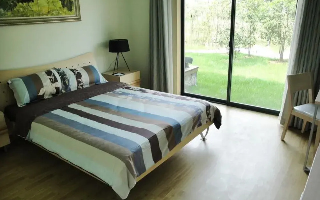Suzhou Greendoor Resort Hotel