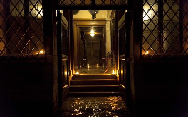 Отель Palazzetto Pisani Италия, Венеция - 3 отзыва об отеле, цены и фото номеров - забронировать отель Palazzetto Pisani онлайн вид на фасад