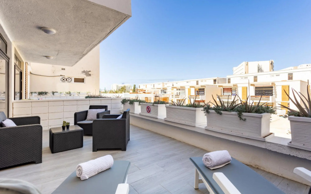 Home2Book Happy Place Tenerife South Apartment