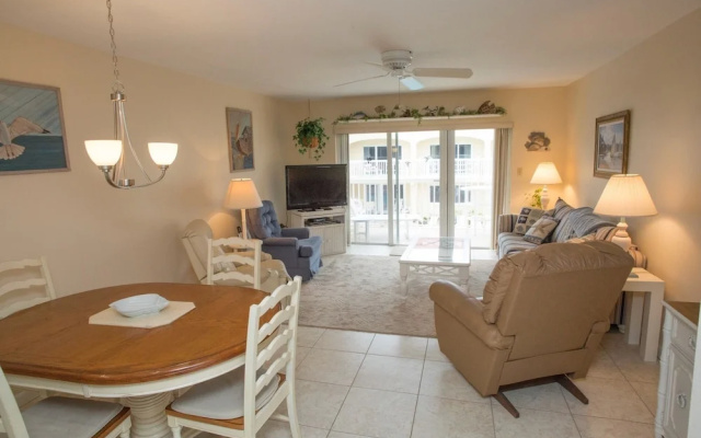 Win-San C-208 - 2 Br Condo