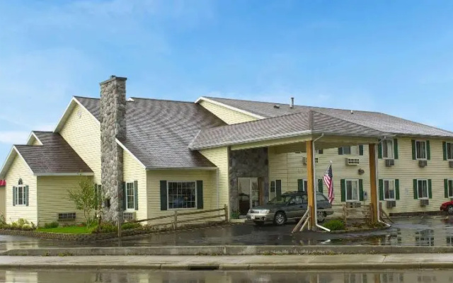 Countryside Lodge Magnuson Hotel