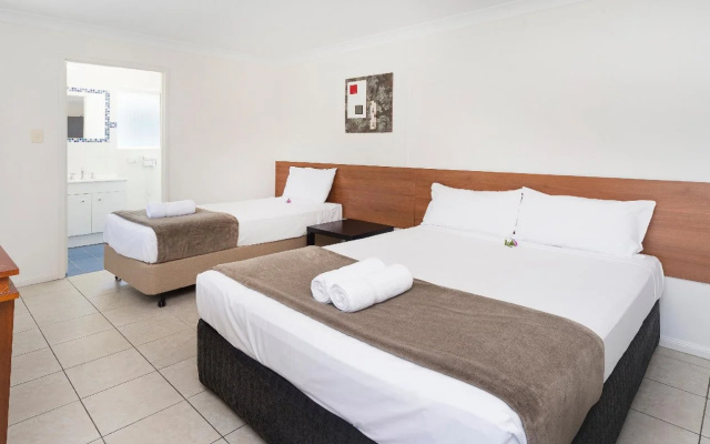 Sunshine Beach Resort