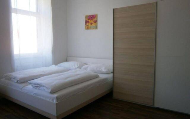 Апартаменты Vienna Star Apartments Troststrasse комната для гостей
