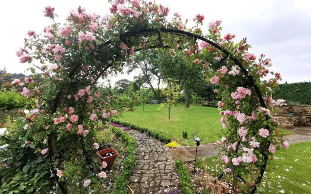 Warlands-Farm Guest-House