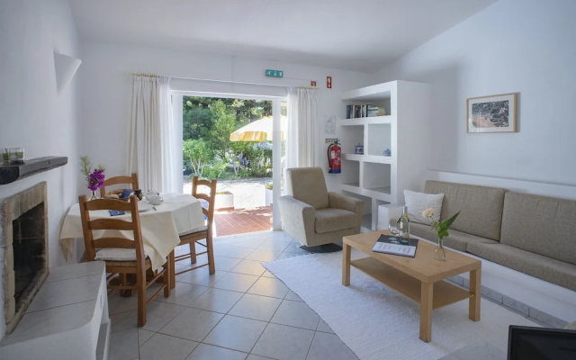 Peaceful One-bedroom Apartment in Praia da Luz
