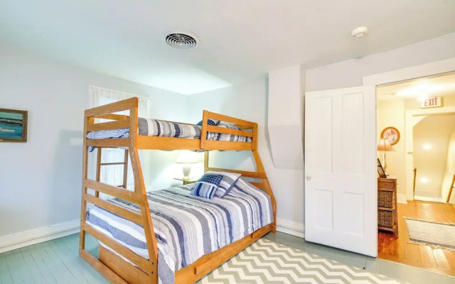 Centrally Located Retreat Near Chautauqua Lake