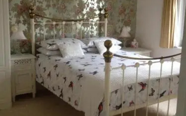 The Small B&B