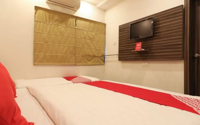 Oyo 22903 Sukoon Service Apartments