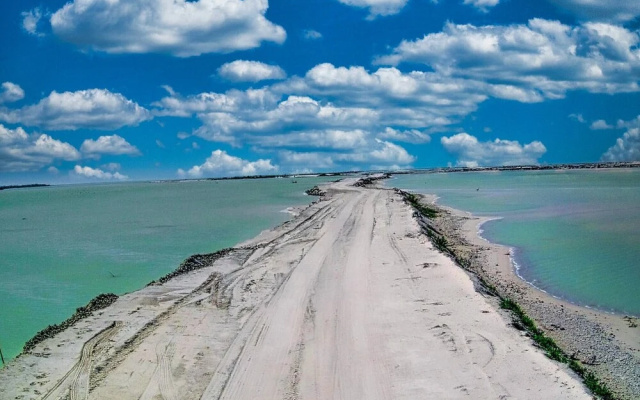 Location Location Location Best Beachfront Spot in El Cuyo With Stunning Views