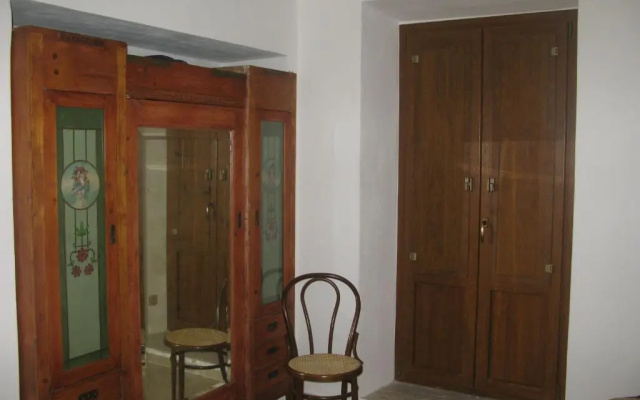 Gioeni 23