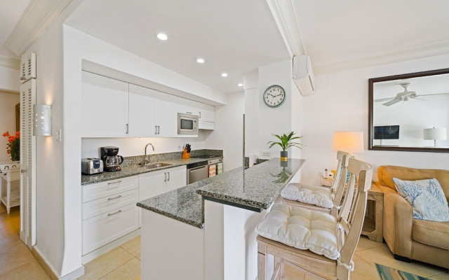 Glitter Bay Estate 414 1 Bedroom Apts