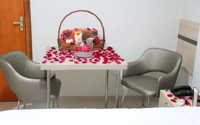 Foavi Hotel