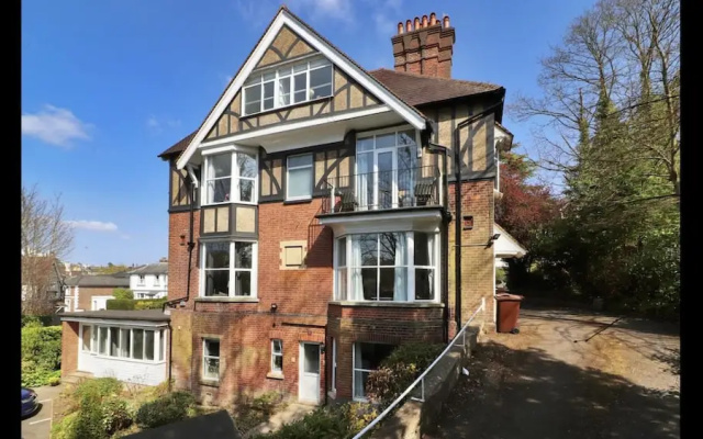 Beautiful 1-bed Apartment in Tunbridge Wells