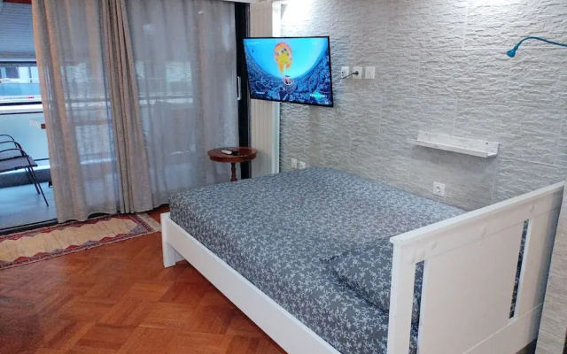 Seafront Apartment With Sea View Yr11