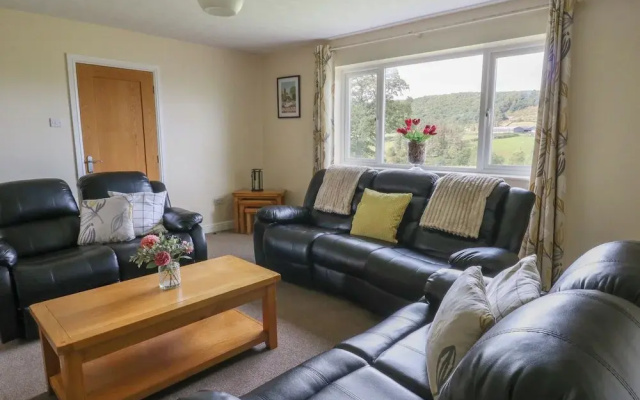 Glanyrafon Bungalow