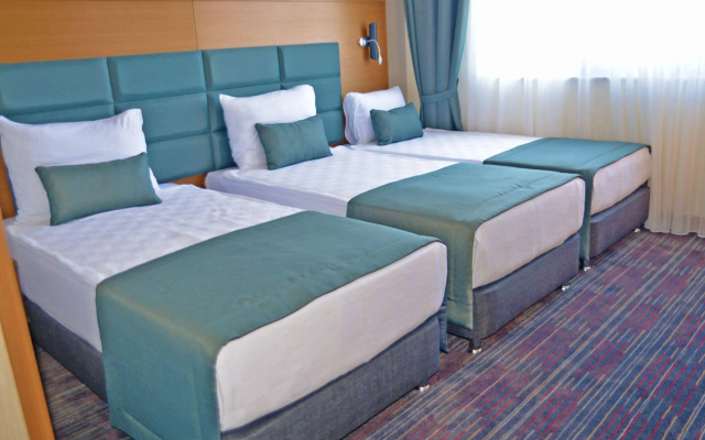 New Garden Hotel