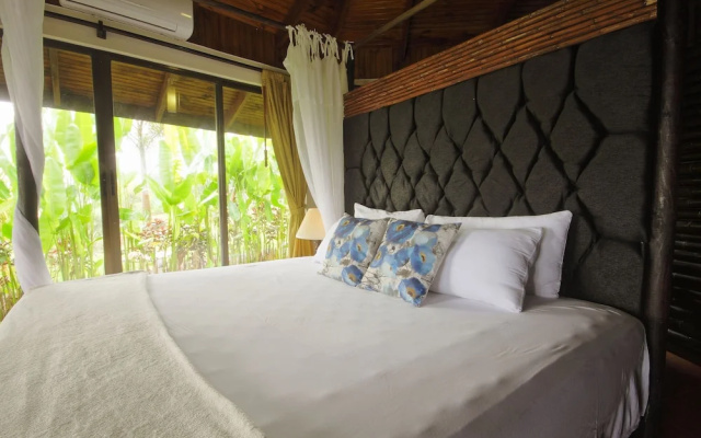 Arenal Waterfall Lodge