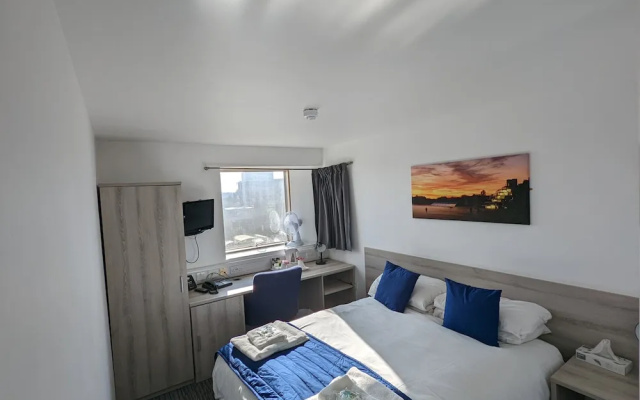 Broadview Lodge