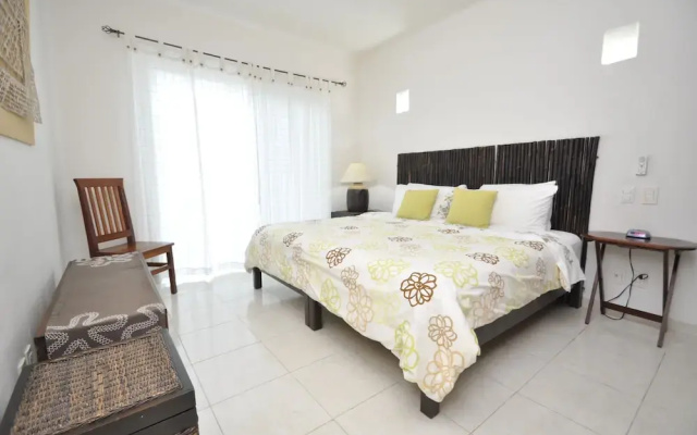 Beautiful Pent House, Near the Beach, by Vimex