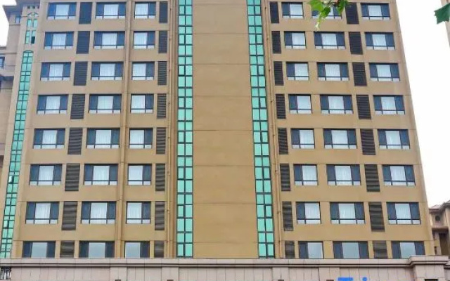 Ze'an Runliu Hotel