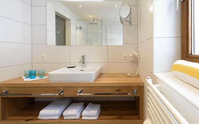 Hotel Atzinger - Family Resort Stubai