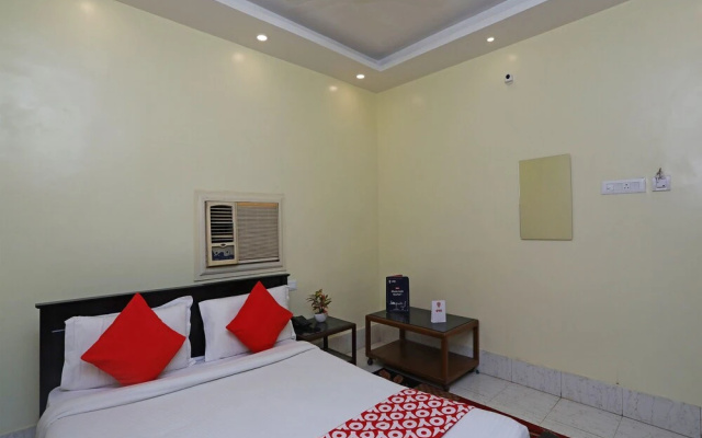 Oyo 16820 Ken Guest House