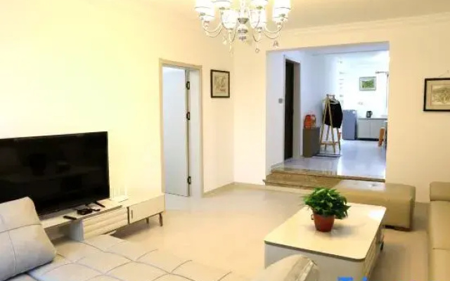 zhenyuetin guesthouse