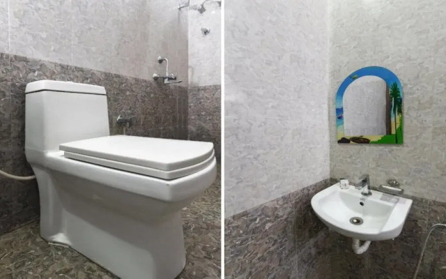 Hotel Om Palace By OYO Rooms