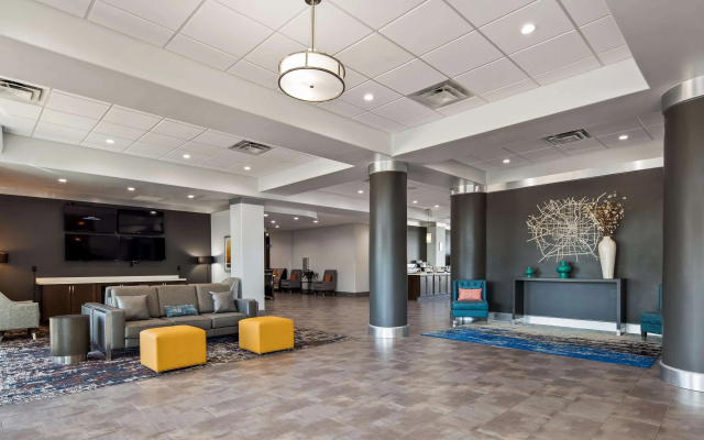 Best Western Plus Roland Inn & Suites
