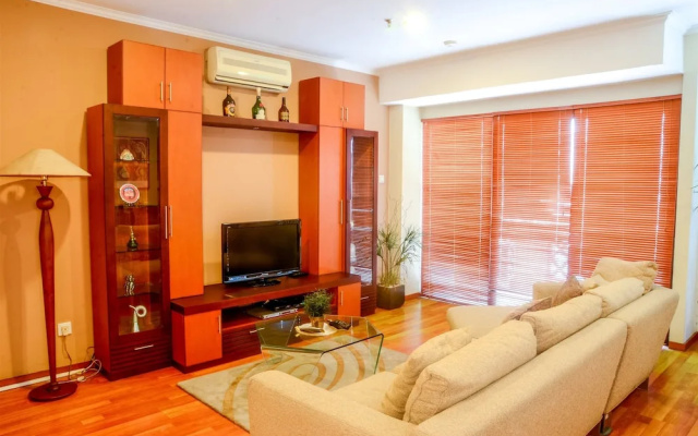 1 Bedroom at Puri Garden Apartment by Travelio