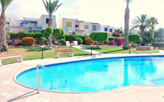 Apartment Coral Bay Village