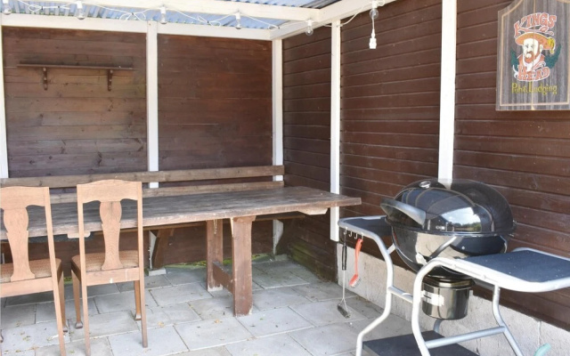 Awesome Home in Löderup With 2 Bedrooms